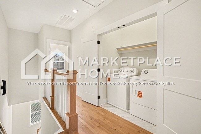 Building Photo - 978 Dozier Pl