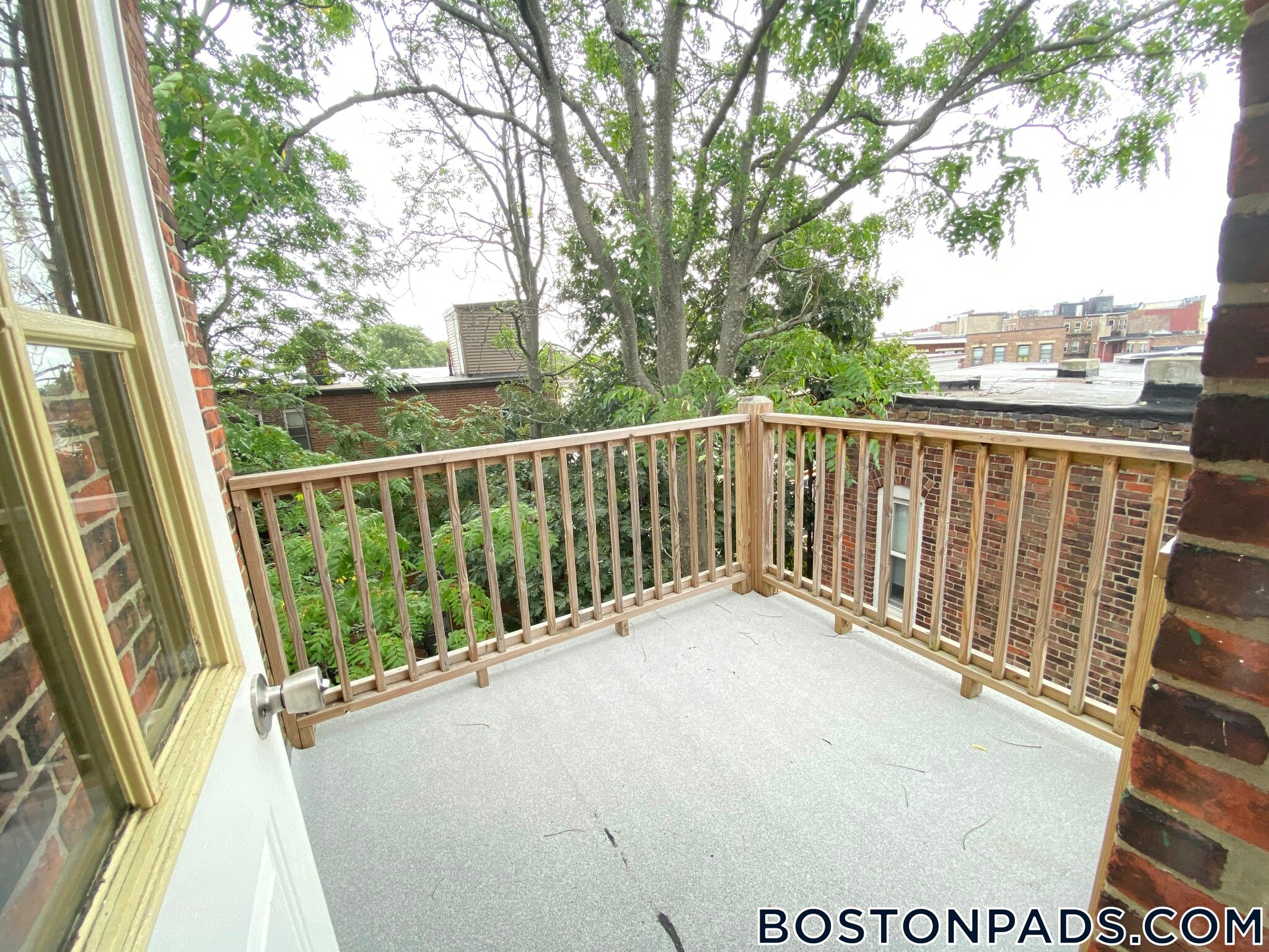 Building Photo - 1377A Commonwealth Ave