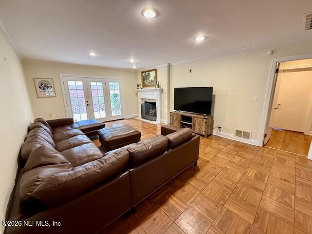 Building Photo - 7104 Catalonia Ave