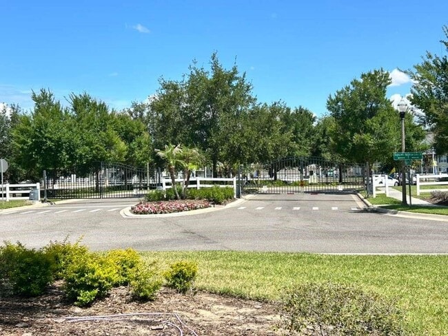 Building Photo - 471 Arbor Lakes Dr