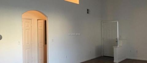 Building Photo - 6156 Pine Villa Ave