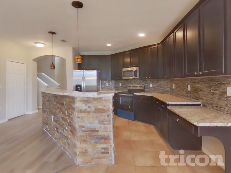 Building Photo - 5095 Brilliance Cir
