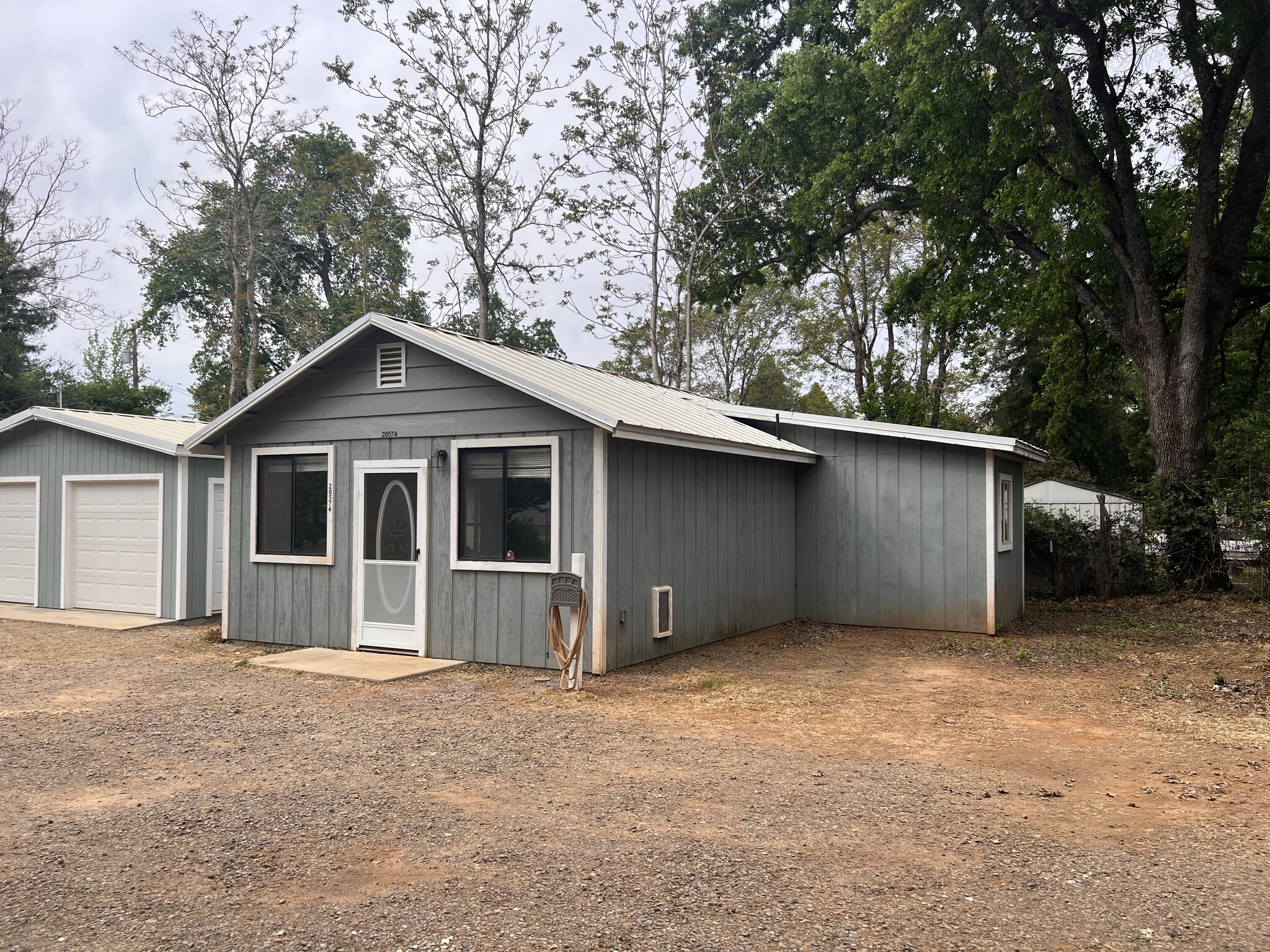 House - 20574 Sunset Ln