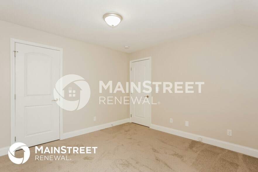 Building Photo - 7013 Edon Hall Way