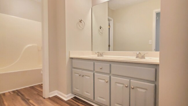 Building Photo - 25 Cherrystone Walk