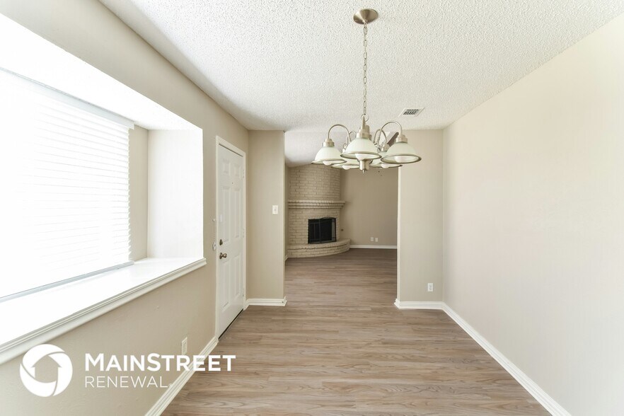 Building Photo - 6507 Ridge Cir Dr