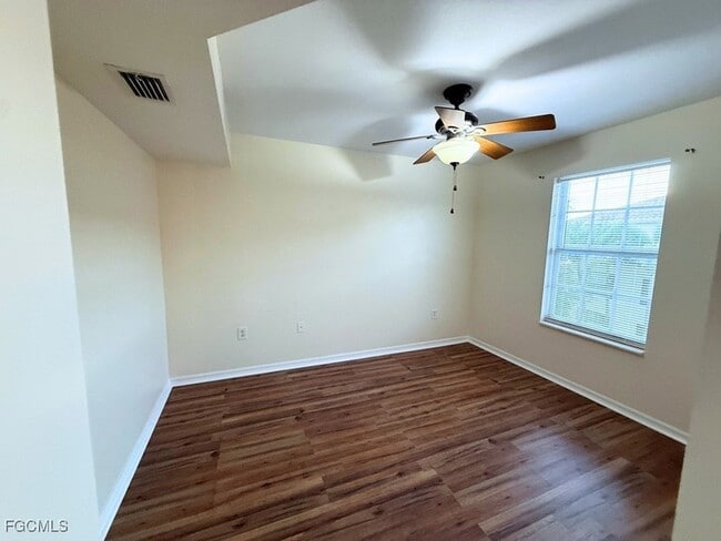 Building Photo - 4135 Residence Dr