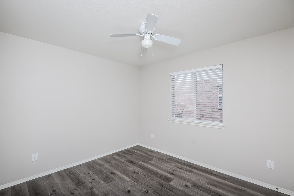 Building Photo - 1410 Post Oak Trail