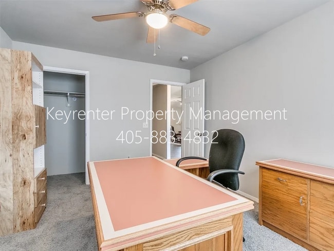 Building Photo - 1636 Eighty-Niner Ter