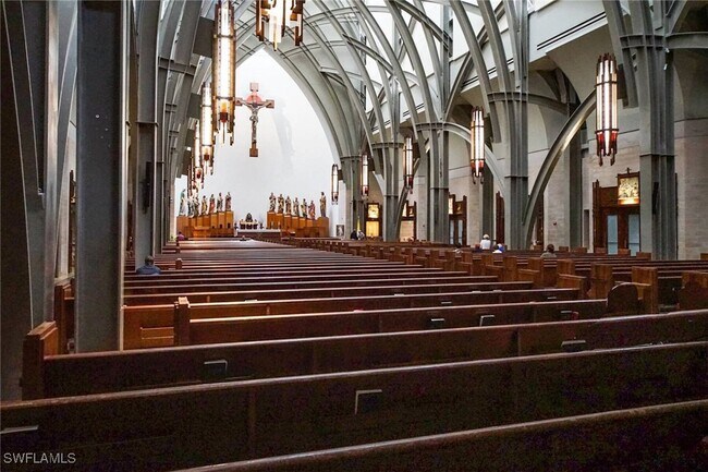 Building Photo - 5032 Arancia Ln