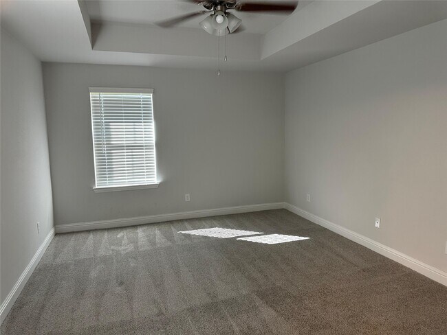 Building Photo - 4201 Chadwick Rd