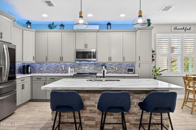 Building Photo - 504 Coral Reef Way