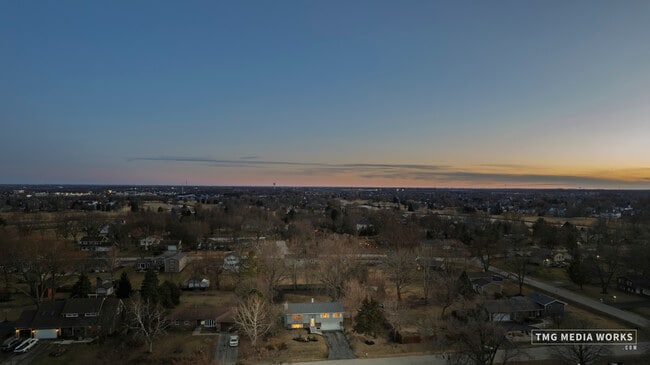 Building Photo - 24331 Davids Ct