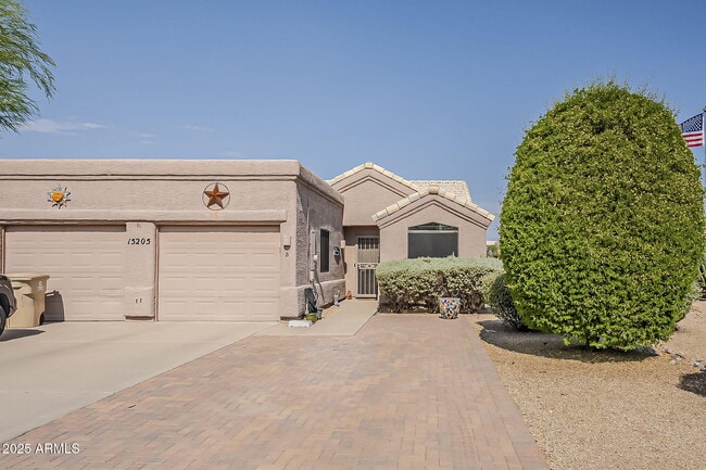 Building Photo - 15205 N Ivory Dr