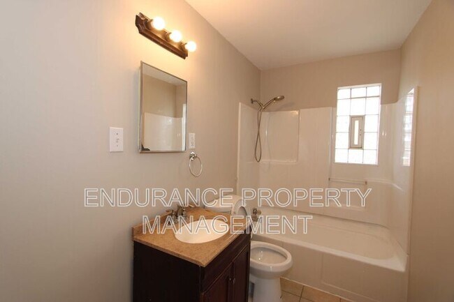 Building Photo - 3970 Roswell Ave