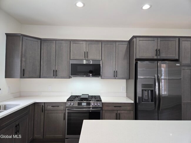 Building Photo - 54 Priddle Ln