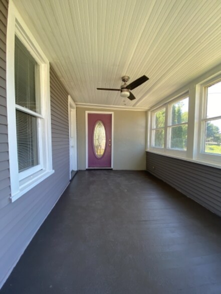 Building Photo - 1712 Seiler Rd