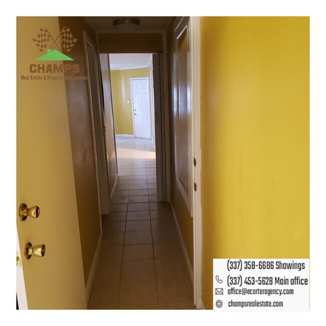 Building Photo - One -Bedroom Rental available near the gates of LSU!