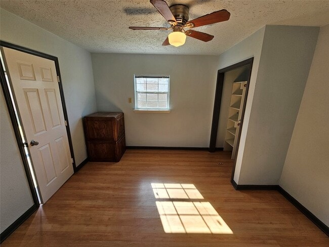 Building Photo - 8319 Wind Veil Dr