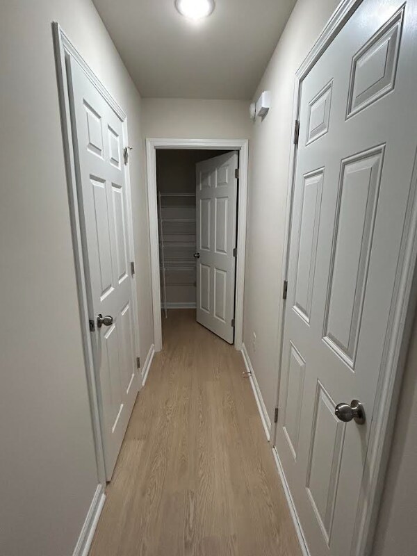 Building Photo - 111 Red Maple Pl