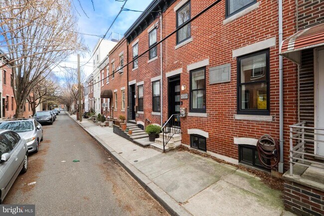 Building Photo - 1226 Gerritt St