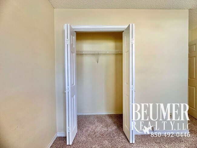 Building Photo - 3bd/2ba Home For Rent