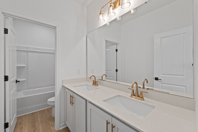 Building Photo - 1601 Malcus Ct