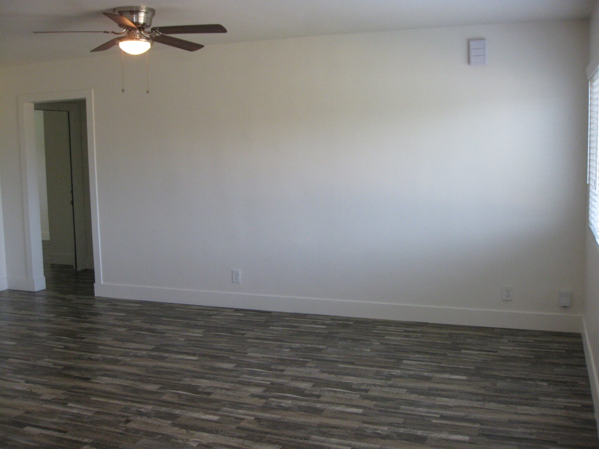 Building Photo - 1641 Evergreen Ave