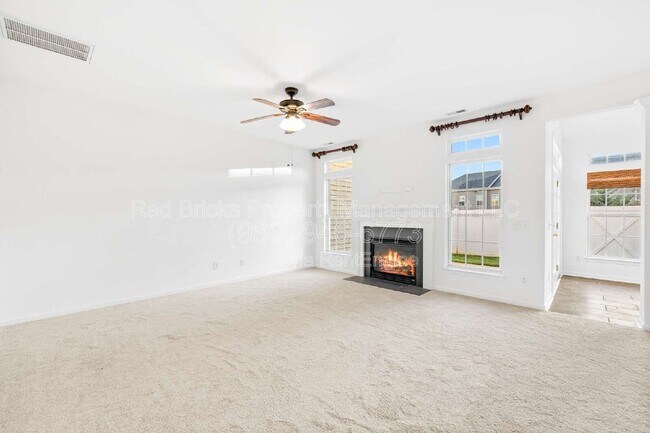 Building Photo - 117 Snead Rd