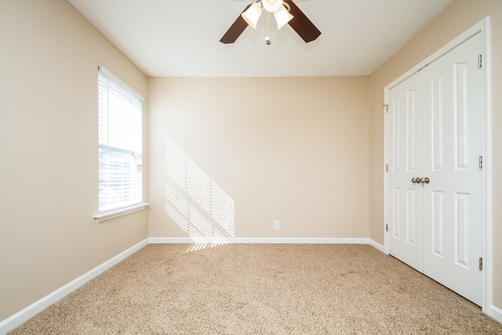 Building Photo - 408 Glenmore Ct