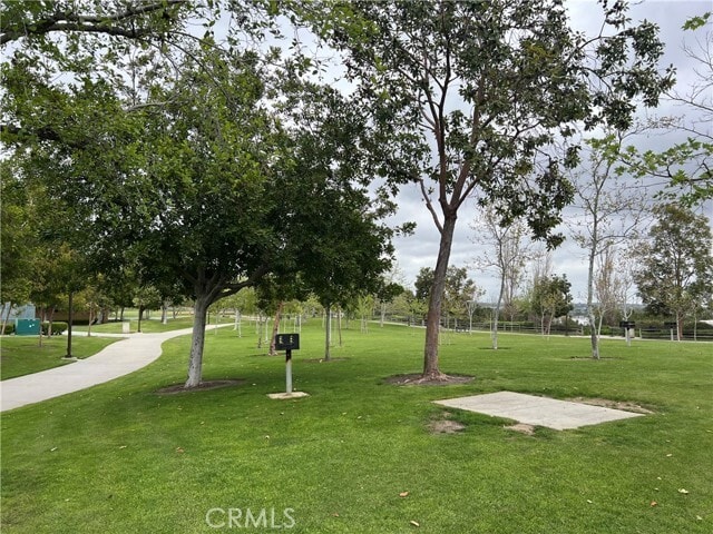 Building Photo - 21 Balustrade Pl