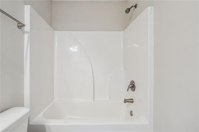 Building Photo - 4420 Pinscher St