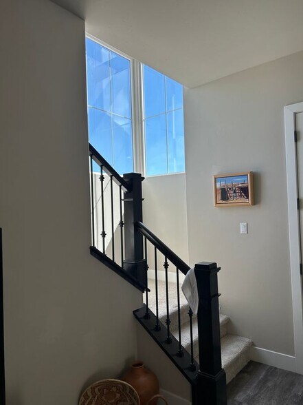 Building Photo - 3790 Park Ridge Ln