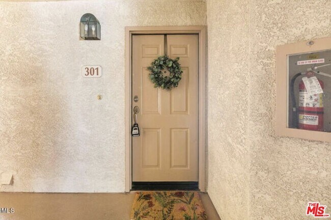 Building Photo - 675 Oak Run Trail