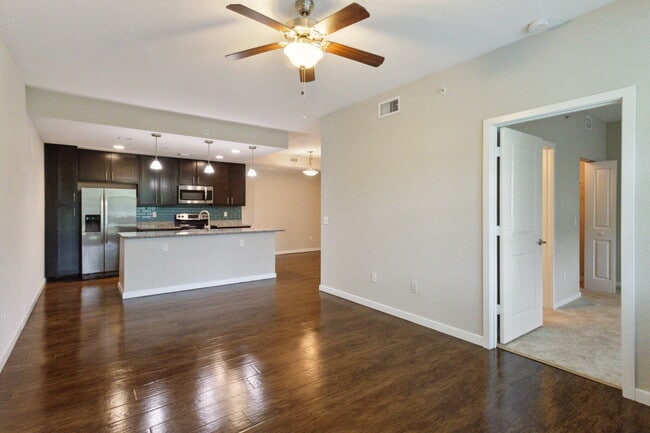 Building Photo - 3617 High Ridge Rd
