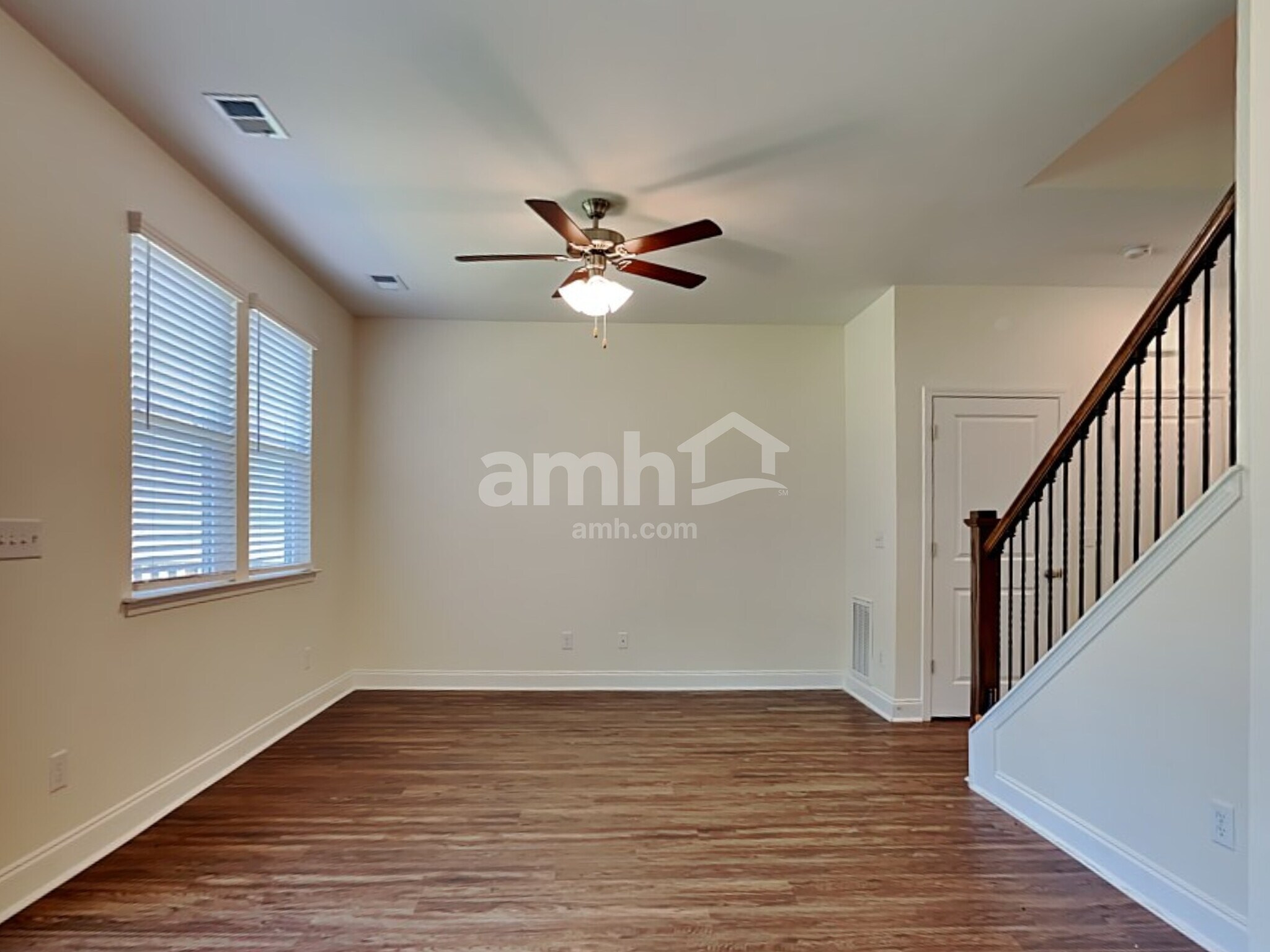 Building Photo - 288 Bering Ln