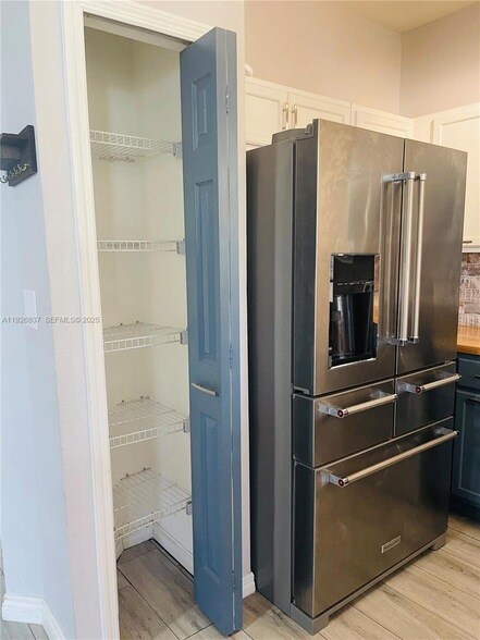 Building Photo - 27312 SW 138th Path