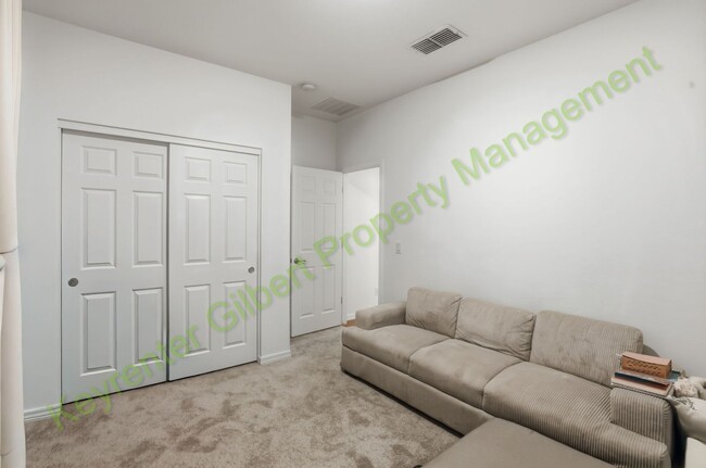 Building Photo - Lovely 2024 built 3-bed/2-bath Home in Wales Ranch