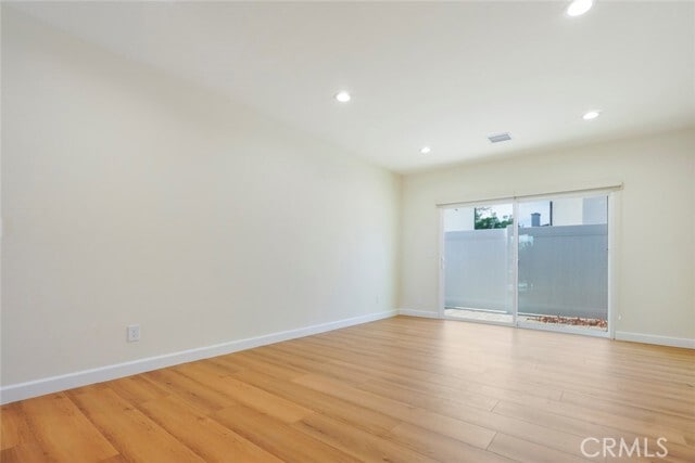 Building Photo - 7423 Balcom Ave