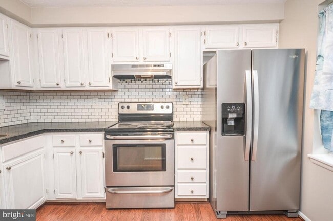 Building Photo - 12509 Laurel Grove Pl