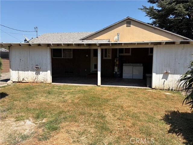 Building Photo - 749 N Viceroy Ave