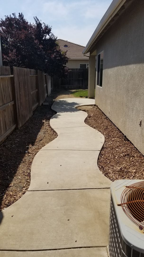 Building Photo - Beautiful Rental Home