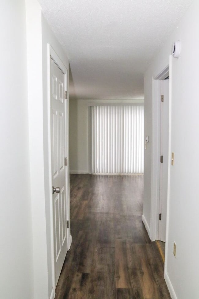 Interior Photo - Nashua Investors