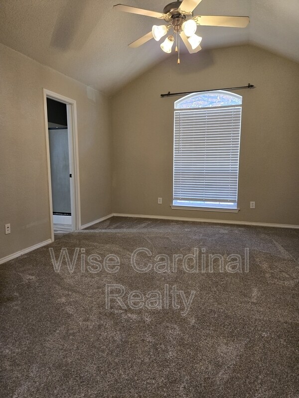 Building Photo - 4924 Harvard Dr