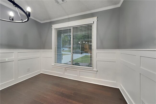 Building Photo - 3355 Hudson Ln