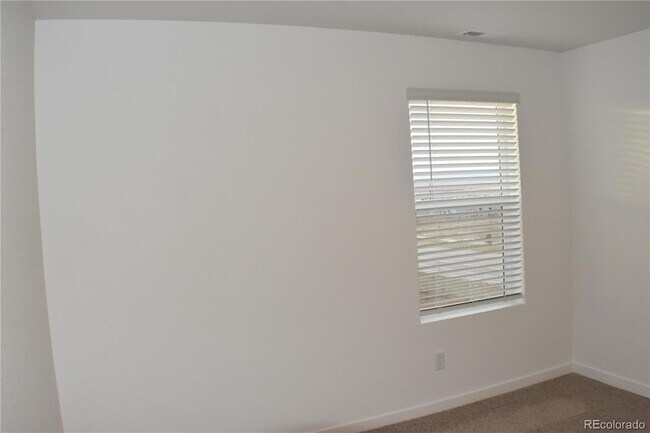 Building Photo - 11750 Foraker Ln