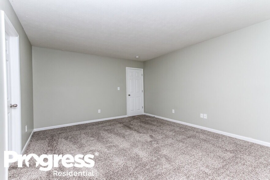 Building Photo - 2666 Kilmurray Dr