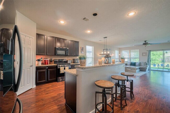 Building Photo - 4323 N Vineyard Meadow Ln