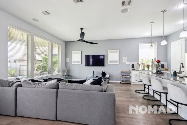 Building Photo - Spacious 4BA House in Manvel