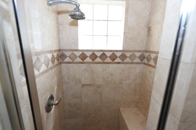 Building Photo - 10514 Winrock Dr